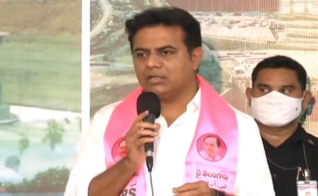 KTR defends minister for foul-mouthing Naidu stooge!